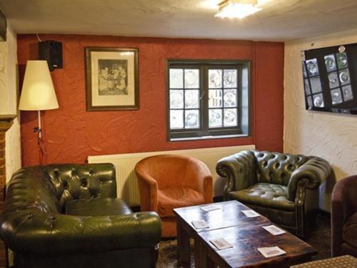 The May Garland Inn Hellingly Dış mekan fotoğraf
